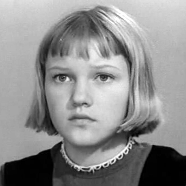 Файл:Оля Алексеева.jpg